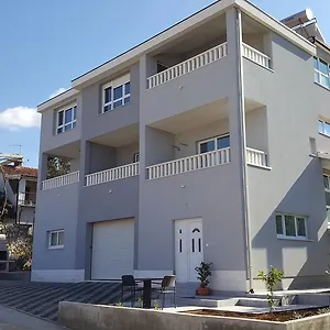 3* Vendégház Parcela