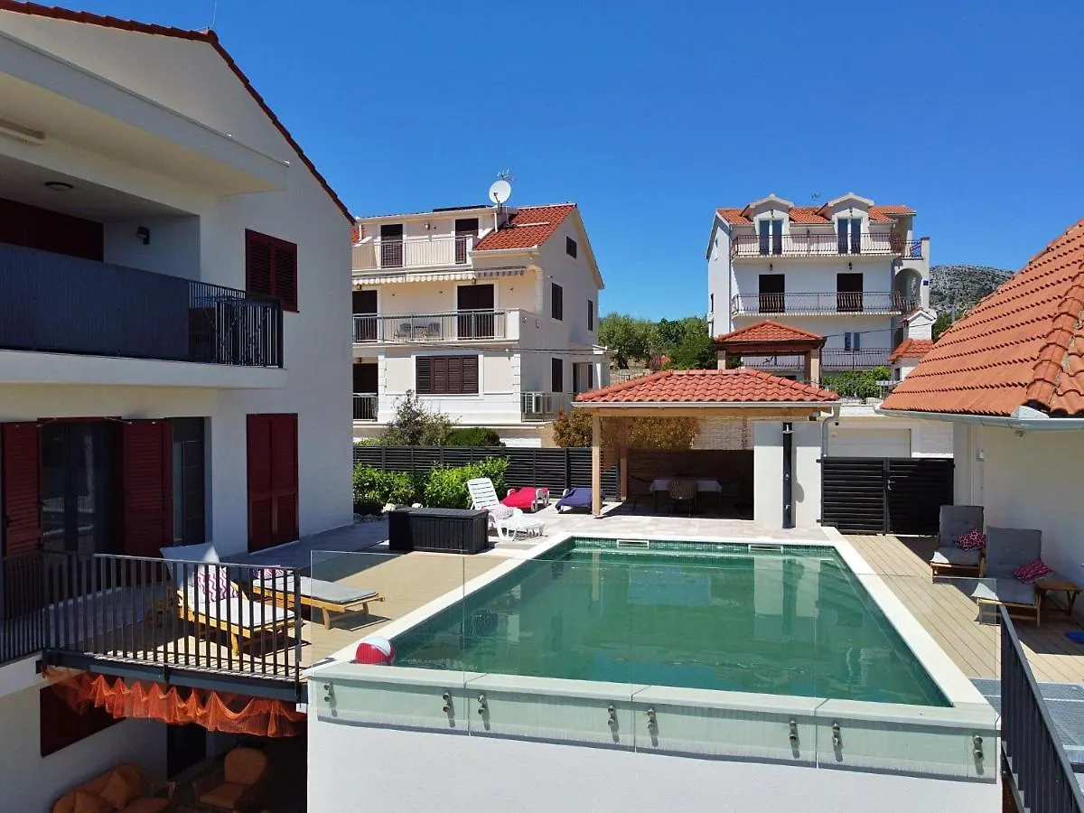 Holiday Home Viva-By The Sea-By The Pool By Interhome Seget Vranjica
